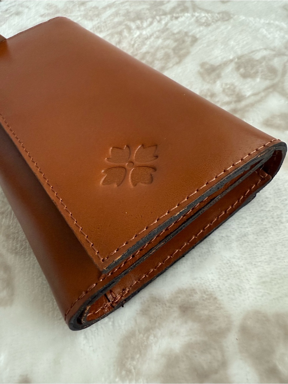 NEW Patricia Nash Brown Tan Leather Trifold Teresa Wallet - Picture 5 of 8